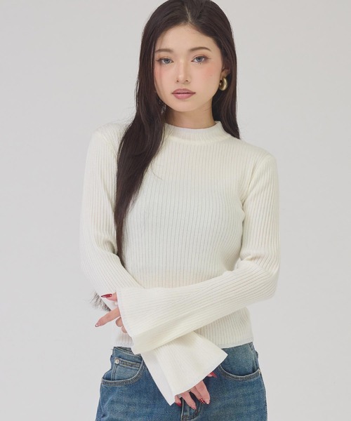 ANAP(アナップ)の「プチハイラメフレアスリーブリブトップス(ニット/セーター・レディース・ブラック/ホワイト/グレー・F)」の9枚目の写真