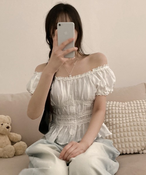 Aelina(エリナ)の「レーストリムシャーリングウエスト絞りブラウス(シャツ/ブラウス・レディース・ホワイト/スモークピンク・FREE)」の7枚目の写真