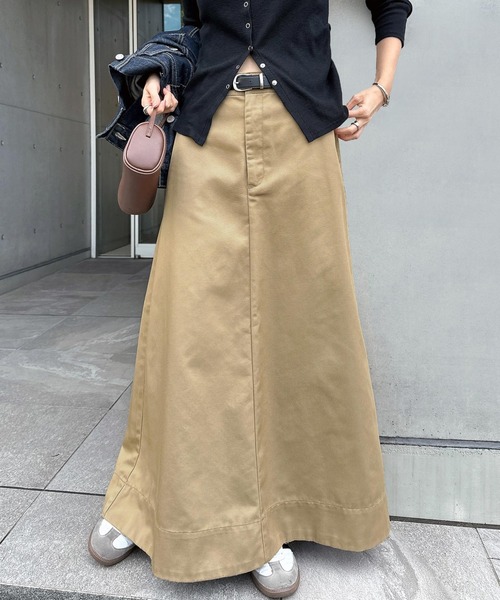 andme(アンドミー)の「チノツイルロングフレアスカート(スカート・レディース・ベージュ/ブラック・M/L)」の5枚目の写真