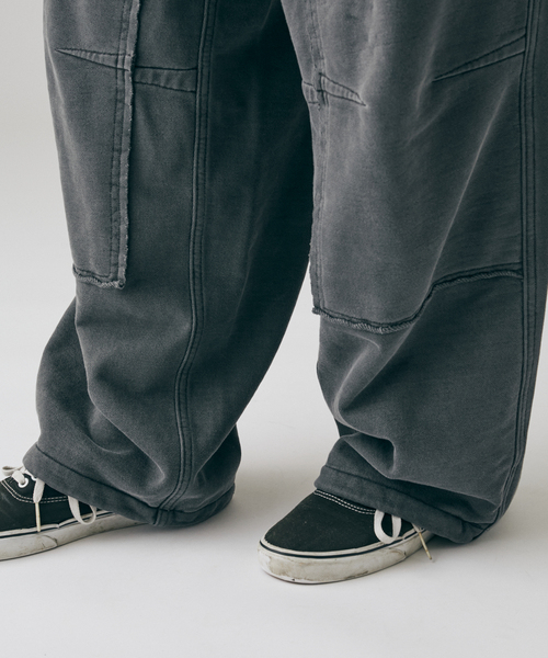 JOURNAL STANDARD(ジャーナルスタンダード)の「アシッド ダブル ニー スウェット パンツ(スウェットパンツ・メンズ・ボルドー/ベージュ/ブラック系その他・LARGE/MEDIUM)」の19枚目の写真