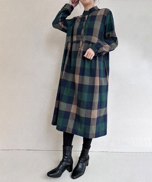 ReRe(リリ)の「チェック柄ロング丈シャツワンピース(シャツワンピース・レディース・ブラック/レッド/グリーン・MEDIUM/LARGE/X-LARGE)」の16枚目の写真