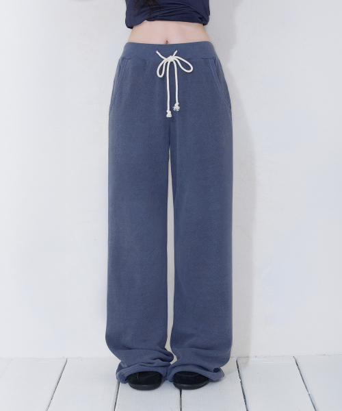 MIRECO(ミレコ)の「FADED PIGMENT SWEAT PT VINTAGE NAVY(スウェットパンツ・レディース・その他・FREE)」の1枚目の写真