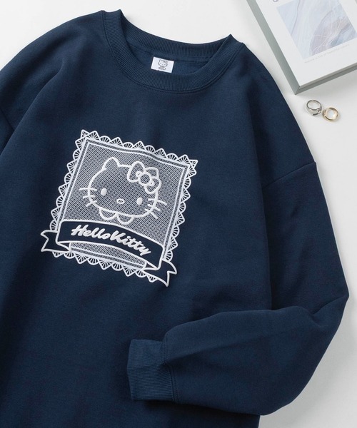 sanrio(サンリオ)の「【71】【Sanrio/サンリオ】サンリオキャラクターズ フレームプリント スウェット/マイメロディ/クロミ/シナモロール/ハローキティ/キャラクター/ビックシルエット/Y2K/レディース(S)(スウェット・メンズ・ネイビー/レッド/ブルー/ブラック・L/M)」の2枚目の写真