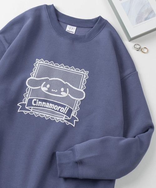 sanrio(サンリオ)の「【71】【Sanrio/サンリオ】サンリオキャラクターズ フレームプリント スウェット/マイメロディ/クロミ/シナモロール/ハローキティ/キャラクター/ビックシルエット/Y2K/レディース(S)(スウェット・メンズ・ネイビー/レッド/ブルー/ブラック・L/M)」の3枚目の写真
