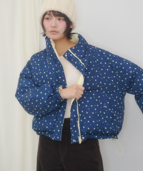 DISCOAT(ディスコート)の「【umm.】花柄リバーシブル中綿ブルソン(ブルゾン・レディース・ネイビー/オフホワイト・FREE)」の18枚目の写真