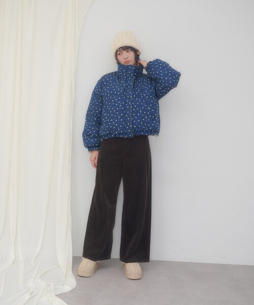 DISCOAT(ディスコート)の「【umm.】花柄リバーシブル中綿ブルソン(ブルゾン・レディース・ネイビー/オフホワイト・FREE)」の10枚目の写真