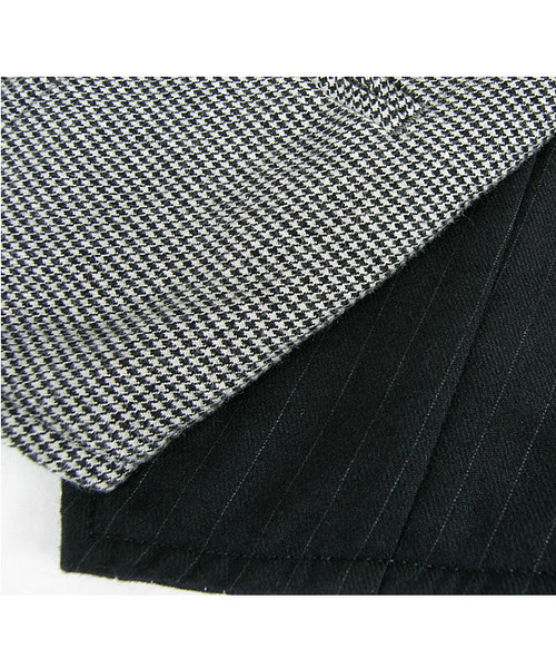 SHIPS（シップス）の「WOOL REVERSIBLE VEST（ベスト・メンズ・グレー/ネイビー・SMALL/MEDIUM/LARGE）」の6枚目の写真