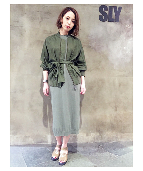 SLY（スライ）の「LINEN BELT BZ（ブルゾン・レディース・カーキ/ブラック/オフホワイト・FREE）」の16枚目の写真