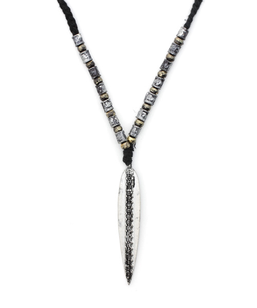 チャイハネ(チャイハネ)の「【チャイハネ】ボードMEN'Sネックレス(ネックレス・メンズ・ブラック/キナリ・FREE)」の2枚目の写真