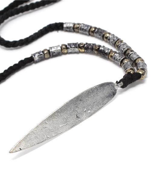 チャイハネ(チャイハネ)の「【チャイハネ】ボードMEN'Sネックレス(ネックレス・メンズ・ブラック/キナリ・FREE)」の9枚目の写真