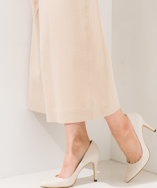 STUDIOUS（ステュディオス）の「STUDIOUS ピーチスキンライトフレアパンツ（その他パンツ・レディース・カーキ/ベージュ/オレンジ・1/0）」の12枚目の写真