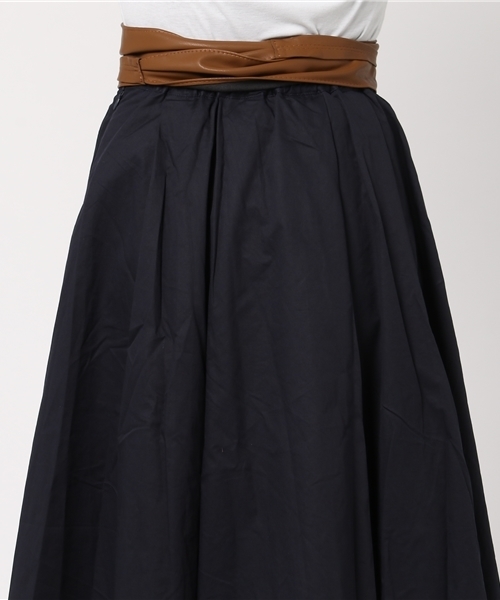 mysty woman（ミスティウーマン）の「綿ツイルイレギュラーヘムスカート（スカート・レディース・ダークネイビー/レッド/ベージュ/イエロー・FREE）」の12枚目の写真