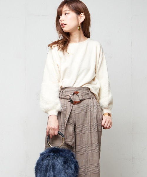 natural couture（ナチュラルクチュール）の「ふわふわ袖シャギーニット（ニット/セーター・レディース・ベージュ/ブルー/アイボリー/ボルドー・FREE）」の8枚目の写真