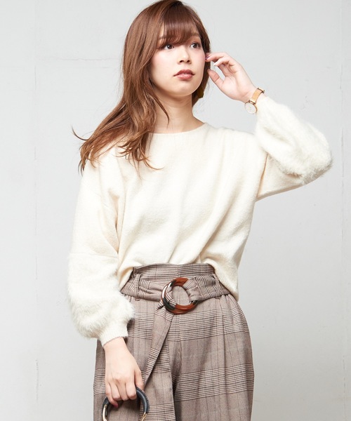 natural couture（ナチュラルクチュール）の「ふわふわ袖シャギーニット（ニット/セーター・レディース・ベージュ/ブルー/アイボリー/ボルドー・FREE）」の22枚目の写真