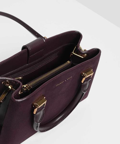 CHARLES & KEITH（チャールズ & キース）の「クラシックトップハンドルハンドバッグ / Classic Top Handle Handbag（ハンドバッグ・レディース・ダークグリーン/マスタード/ベビーピンク/プラム・M）」の12枚目の写真