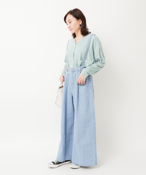 Earth Music Ecology アースミュージックアンドエコロジー の サスペンダー付きデニムタックワイドパンツ その他パンツ Wear