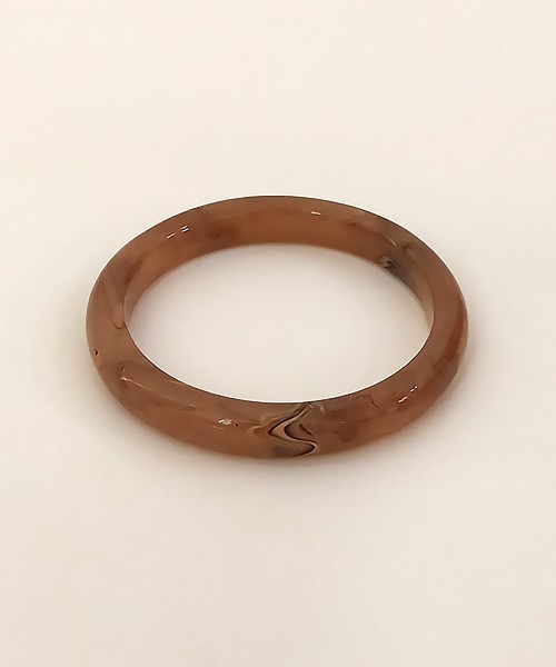 TODAYFUL(トゥデイフル)の「マーブルバングル(バングル/リストバンド・レディース・ホワイト/モカ・FREE)」の4枚目の写真