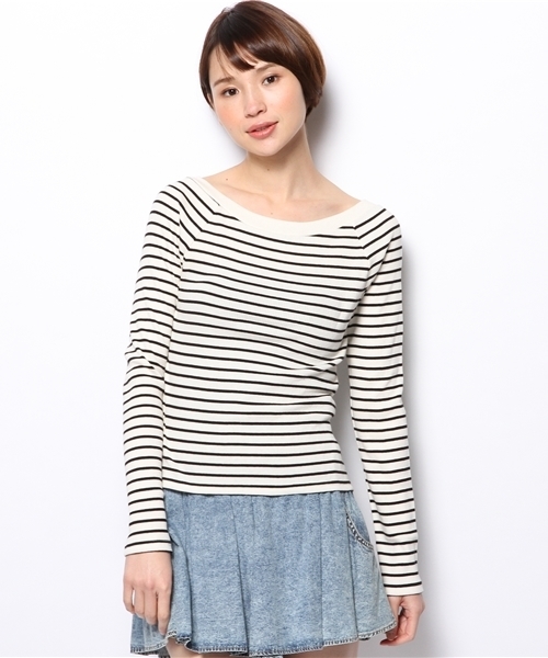 WEGO（ウィゴー）の「WEGO/オフショルダーボーダーセーター（ニット/セーター・レディース・サックスブルー/レッド/ブラック/ネイビー・FREE）」の2枚目の写真