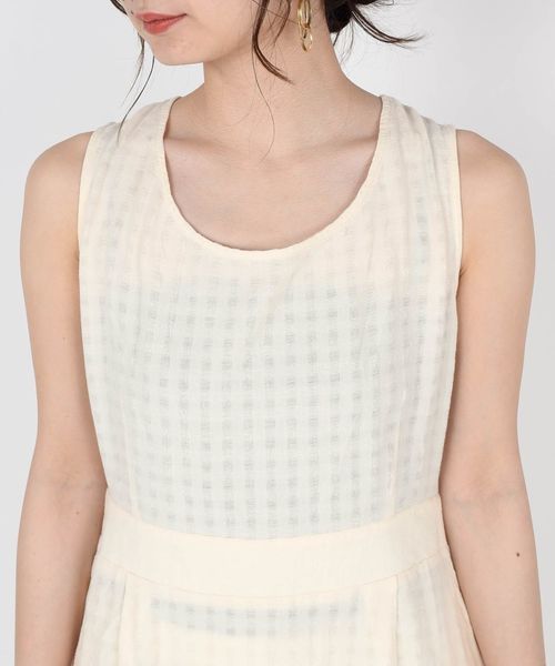 Khaju（カージュ）の「Khaju:バックシャンワンピース