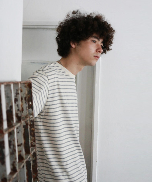 CRAFT STANDARD BOUTIQUE(クラフトスタンダードブティック)の「衿リブクルーネックリブカットプルオーバー2○(Tシャツ/カットソー・メンズ・グレー系その他/グレー系その他2/ホワイト系その他4/ブルー系その他2/グレー系その他4・LL/M/L)」の2枚目の写真