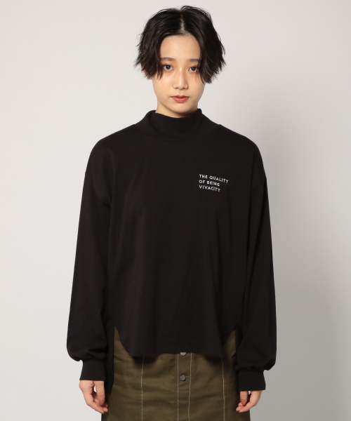 PAGEBOY(ページボーイ)の「ハイネックロゴロンT(Tシャツ/カットソー・レディース・ブラック/オフホワイト/ライトブラウン・FREE)」の16枚目の写真