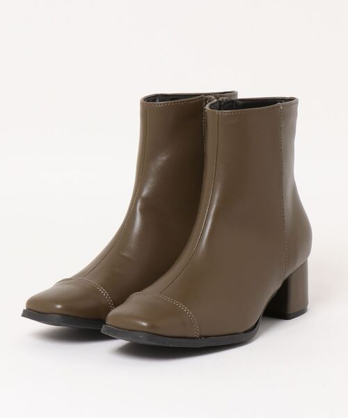 KOBE LETTUCE（コウベレタス）の「スクエアトゥライナーファーショートブーツ（ブーツ・レディース・ブラック/ダークブラウン/ブラック系その他/ブラウン系その他/グレイッシュベージュ/ブラウン系その他2/ブラック系その他2/アイボリー/キャメル/ホワイト系/ブラック系/ブラウン系/ブラック系その他3・S/M/L/LL）」の12枚目の写真