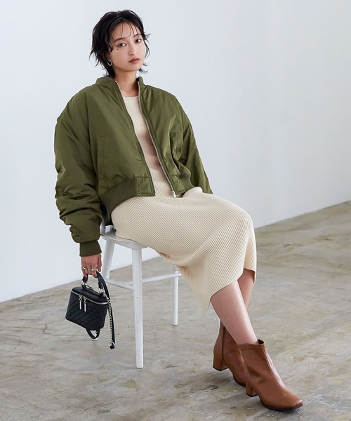 KOBE LETTUCE（コウベレタス）の「スクエアトゥライナーファーショートブーツ（ブーツ・レディース・ブラック/ダークブラウン/ブラック系その他/ブラウン系その他/グレイッシュベージュ/ブラウン系その他2/ブラック系その他2/アイボリー/キャメル/ホワイト系/ブラック系/ブラウン系/ブラック系その他3・S/M/L/LL）」の18枚目の写真