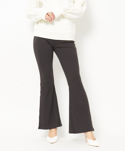 SPIRALGIRL（スパイラルガール）の「リブフレアパンツ（その他パンツ・レディース・ブラック/グレー/ベージュ/オフホワイト・FREE）」の9枚目の写真