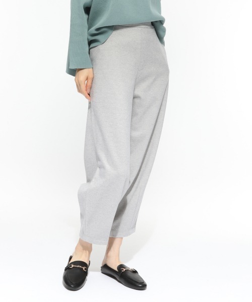 LAKOLE（ラコレ）の「起毛ツイルバレルパンツ（その他パンツ・レディース・ライトグレー/ブラック/アイボリー・SMALL/MEDIUM）」の13枚目の写真