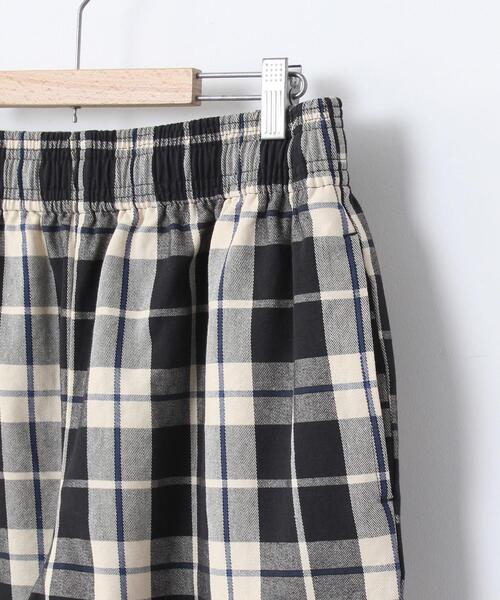 coen(コーエン)の「シェフパンツ"CHEF PANTS"(一部WEB限定カラー)#(その他パンツ・メンズ・ブラック/その他2/ダークグレー/モカ/ベージュ/その他1/ターコイズブルー/その他4/ダークブラウン/ブラウン/オリーブ/その他6/オフホワイト/ネイビー/その他5/その他7/コバルトブルー・LARGE/SMALL/MEDIUM/X-LARGE)」の20枚目の写真