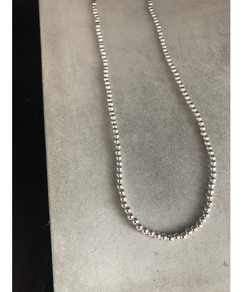 mou(モウ)の「Small ball necklace(ネックレス・レディース・シルバー・FREE)」の4枚目の写真