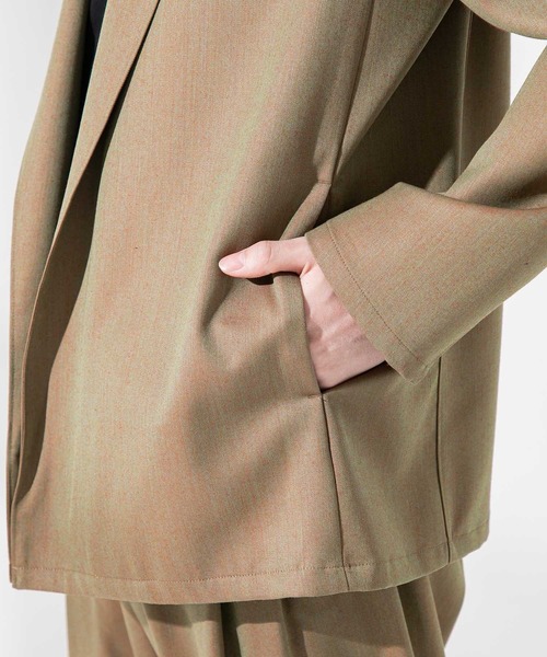 UNITED TOKYO(ユナイテッドトウキョウ)の「William Halstead ダブルジャケット/セットアップ(その他アウター・メンズ・カーキ・1/2/3)」の2枚目の写真