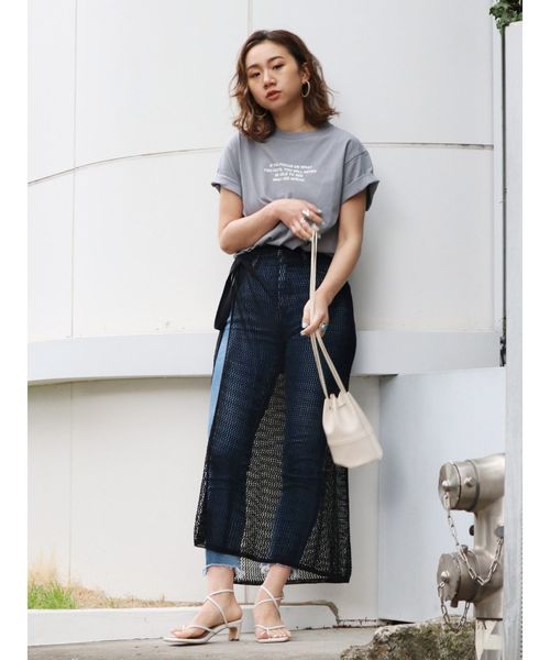 Ungrid（アングリッド）の「カラーフォトTee（Tシャツ/カットソー・レディース・パープル/オフホワイト/ブルー・FREE）」の6枚目の写真