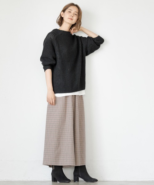 LEPSIM（レプシィム）の「【お家で洗える】3Gイタリアニット　885029（ニット/セーター・レディース・グレイッシュベージュ/レッドパープル/ブラック/ネイビー・FREE）」の5枚目の写真