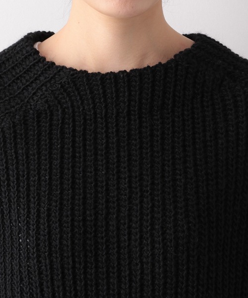 LEPSIM（レプシィム）の「【お家で洗える】3Gイタリアニット　885029（ニット/セーター・レディース・グレイッシュベージュ/レッドパープル/ブラック/ネイビー・FREE）」の12枚目の写真