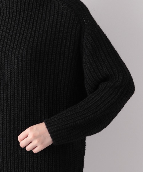 LEPSIM（レプシィム）の「【お家で洗える】3Gイタリアニット　885029（ニット/セーター・レディース・グレイッシュベージュ/レッドパープル/ブラック/ネイビー・FREE）」の14枚目の写真