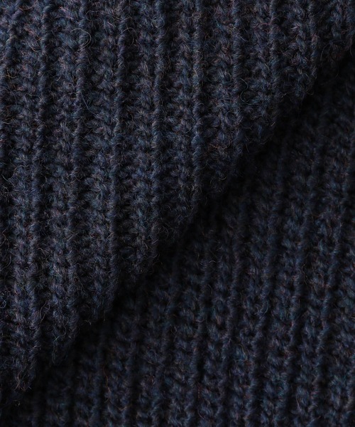 LEPSIM（レプシィム）の「【お家で洗える】3Gイタリアニット　885029（ニット/セーター・レディース・グレイッシュベージュ/レッドパープル/ブラック/ネイビー・FREE）」の19枚目の写真