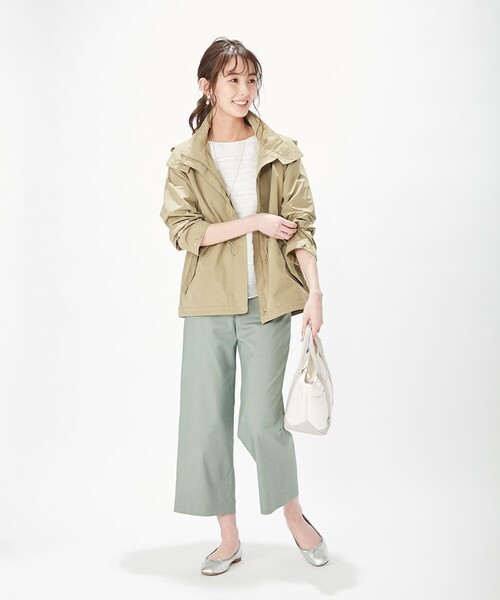 J.PRESS Ladies(J.プレス レディス)の「【WEB限定色あり】洗えるヒーリングタフタ ショートブルゾン(ブルゾン・レディース・アイボリー系/グリーン系・XS)」の5枚目の写真