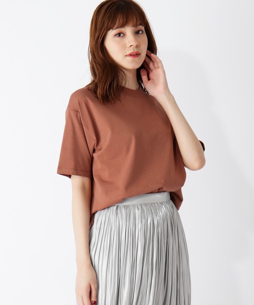 grove(グローブ)の「【S~LL】バックラウンドヘムハイネック5分袖プルオーバー(Tシャツ/カットソー・レディース・ブラック/ベージュ/キャメル・01/02/03/04)」の1枚目の写真