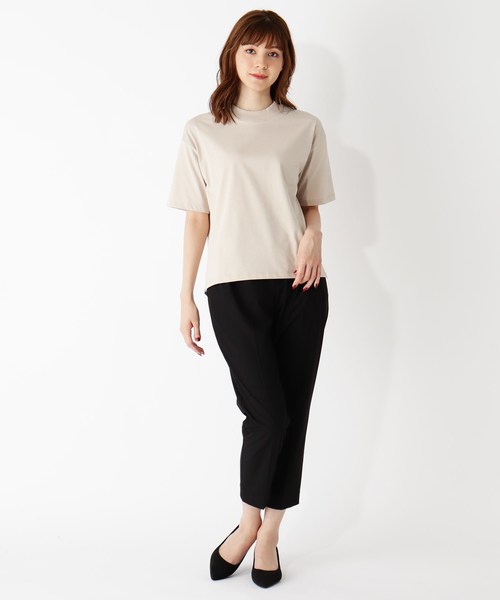 grove(グローブ)の「【S~LL】バックラウンドヘムハイネック5分袖プルオーバー(Tシャツ/カットソー・レディース・ブラック/ベージュ/キャメル・01/02/03/04)」の12枚目の写真