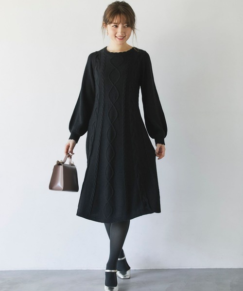 トッコ　レースアップケーブル編みニットワンピース tocco closet（トッコ クローゼット）の「後ろレースアップ
