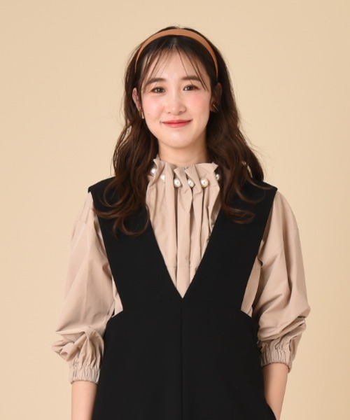 INTERPLANET（インタープラネット）の「【ａｎａｎａ】ＢＩＧパールネックブラウス（シャツ/ブラウス・レディース・ベージュ/オフホワイト/ブラック・FREE）」の10枚目の写真