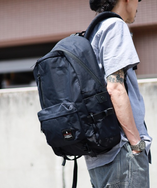 MAKAVELIC(マキャベリック)の「【62】【it】【MAKAVELIC】JADE F.M. DAYPACK EVOLUTION(バックパック/リュック・メンズ・グレー/ブラック・FREE)」の2枚目の写真