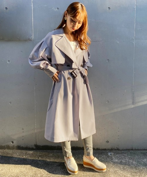 one after another NICE CLAUP(ワンアフターアナザーナイスクラップ)の「パリジェンヌ風トレンチコート(トレンチコート・レディース・ベージュ/サックスブルー/アイボリー・FREE)」の19枚目の写真