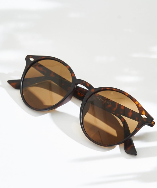 Sakka（サッカ）の「UVカット カラーレンズサングラス（サングラス・メンズ・その他20/H/P/X/その他5/その他13/F/N/V/その他3/その他11/その他19/E/M/U/その他2/その他10/その他18/B/J/R/Z/その他7/その他15/C/K/S/その他/その他8/その他16/A/I/Q/Y/その他6/その他14/D/L/T/その他1/その他9/その他17/G/O/W/その他4/その他12・FREE）」の8枚目の写真