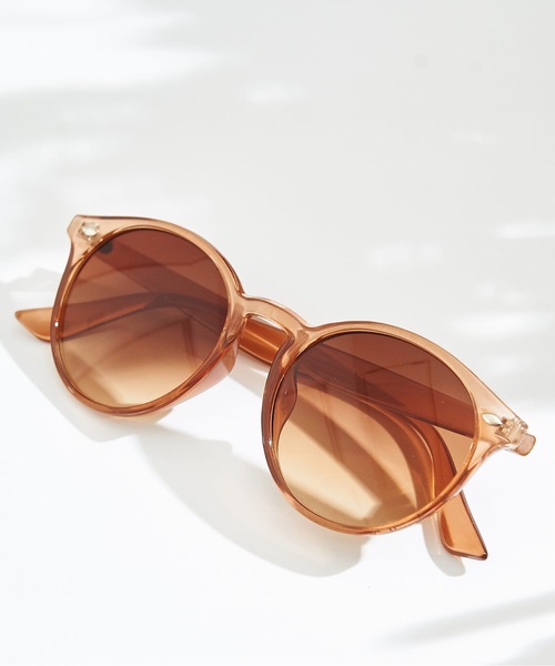 Sakka（サッカ）の「UVカット カラーレンズサングラス（サングラス・メンズ・その他20/H/P/X/その他5/その他13/F/N/V/その他3/その他11/その他19/E/M/U/その他2/その他10/その他18/B/J/R/Z/その他7/その他15/C/K/S/その他/その他8/その他16/A/I/Q/Y/その他6/その他14/D/L/T/その他1/その他9/その他17/G/O/W/その他4/その他12・FREE）」の9枚目の写真