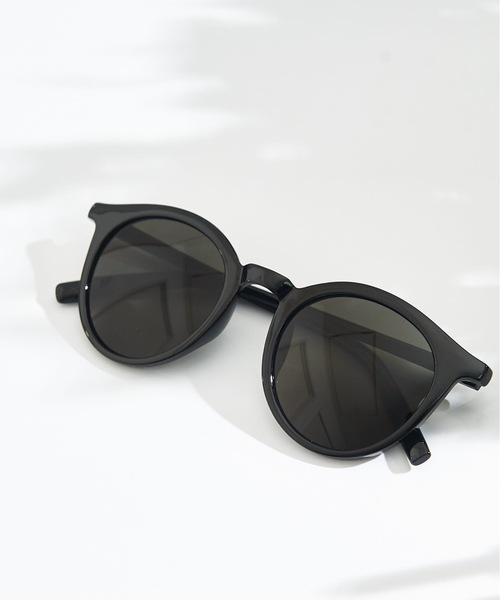 Sakka（サッカ）の「UVカット カラーレンズサングラス（サングラス・メンズ・その他20/H/P/X/その他5/その他13/F/N/V/その他3/その他11/その他19/E/M/U/その他2/その他10/その他18/B/J/R/Z/その他7/その他15/C/K/S/その他/その他8/その他16/A/I/Q/Y/その他6/その他14/D/L/T/その他1/その他9/その他17/G/O/W/その他4/その他12・FREE）」の20枚目の写真