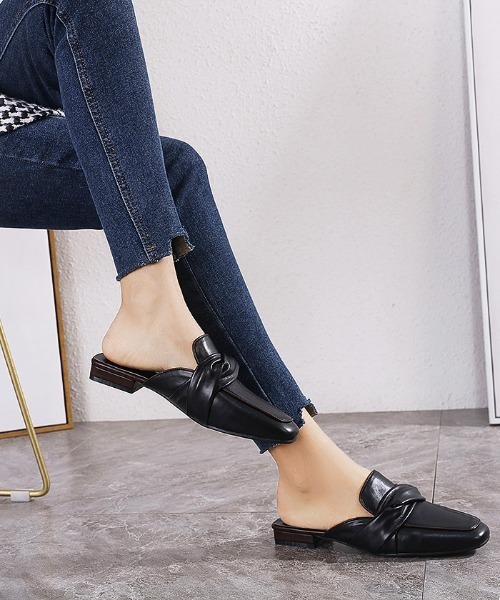 Futier land（フューティアランド）の「パイピングフラットローファーサボ（サンダル・レディース・ブラック/キャメル/アイボリー・38/40/36/39/37）」の14枚目の写真