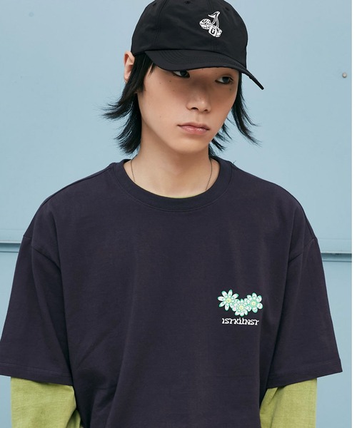ISTKUNST(イストクンスト)の「『ISTKUNST/イストクンスト』FLOWER FRIENDS TEE/フラワーフレンズプリント 半袖Tシャツ ハーフスリーブカットソー(Tシャツ/カットソー・レディース・ホワイト/パープル/ネイビー・M/L)」の15枚目の写真