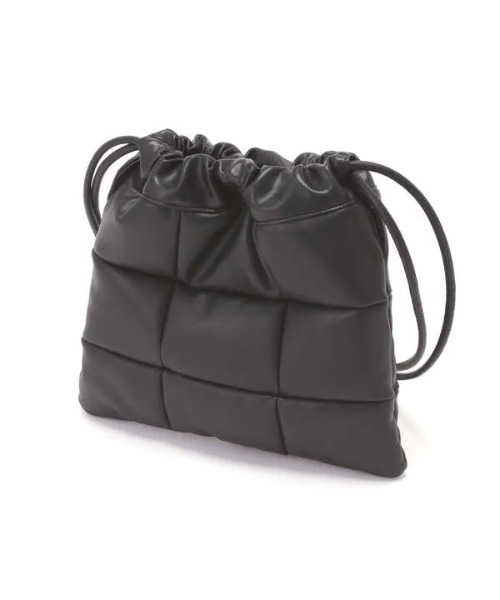 N.（N. Natural Beauty Basic）（エヌエヌナチュラルビューティーベーシック）の「◆キルティング巾着ショルダーバッグ（ショルダーバッグ・レディース・オフホワイト/ブラック・ﾌﾘ-）」の14枚目の写真